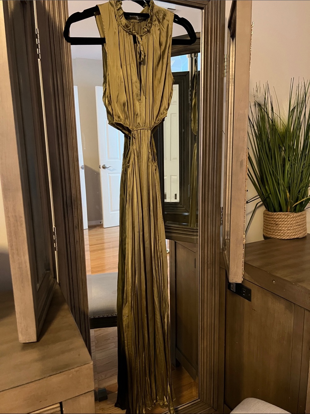 Zara Elegant Olive Green Maxi Dress -